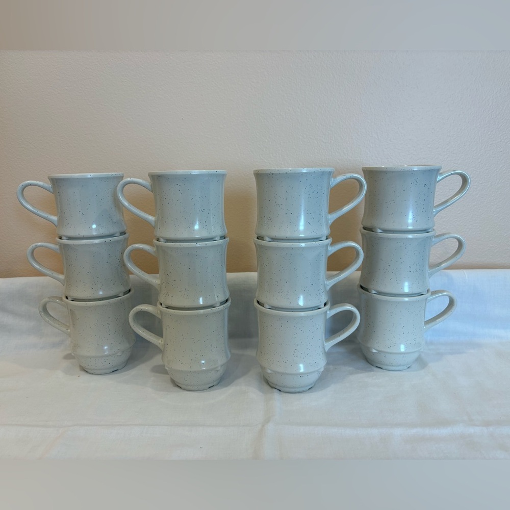 Thunder Group 9 Oz Melamine Stackable Handled Cups Set Of 12 Beige Speckled NEW